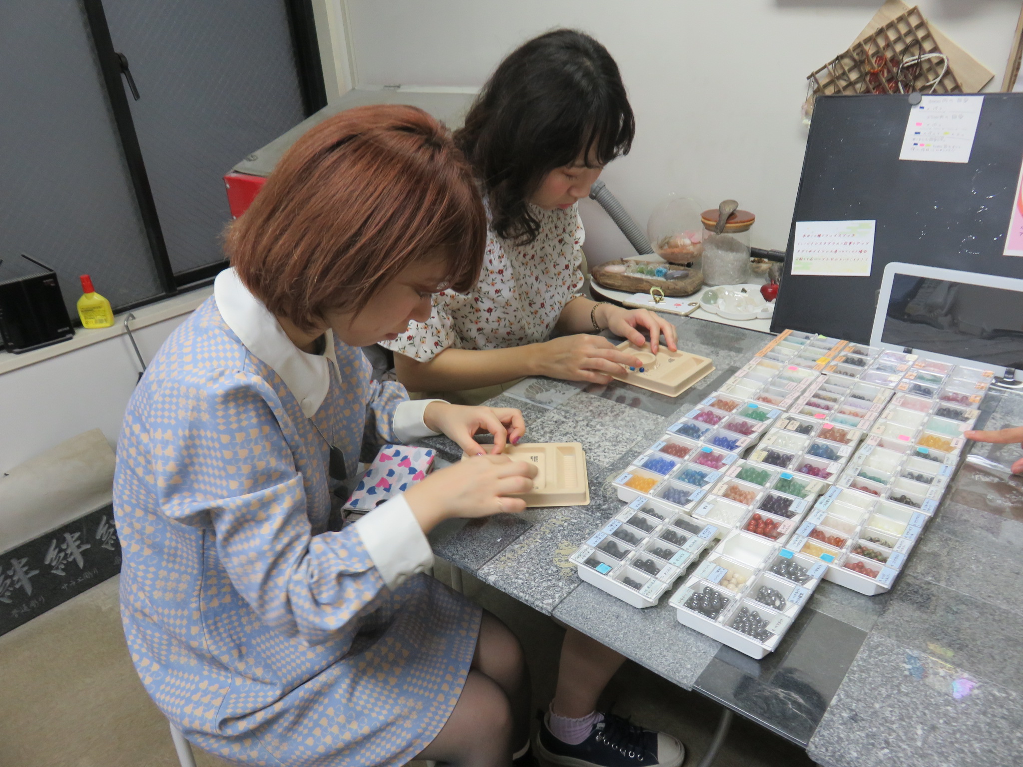 女子会のお2人と　カップルさんのご来店