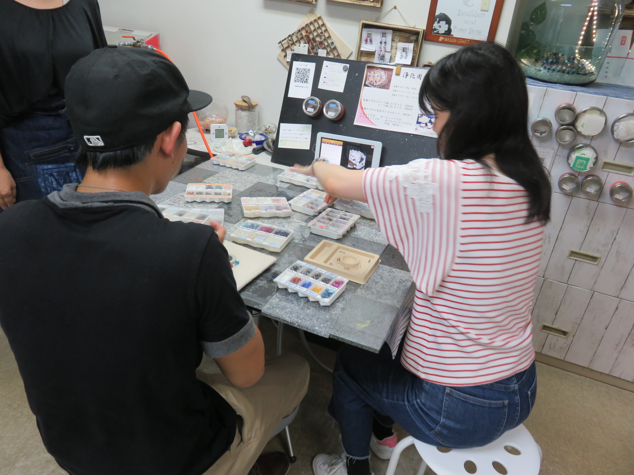 仕事帰りのブレスレット作りデートいかがですか？