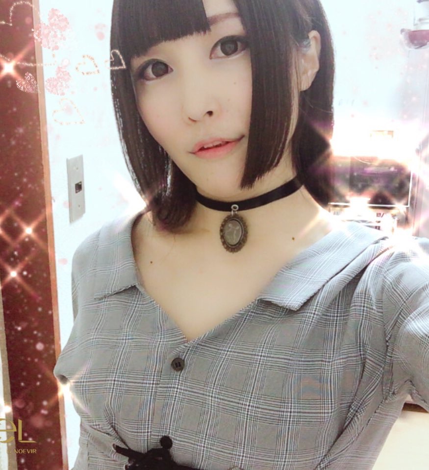 シックでエレガントなカメオチョーカーで、ダークかわいい女子になれる！