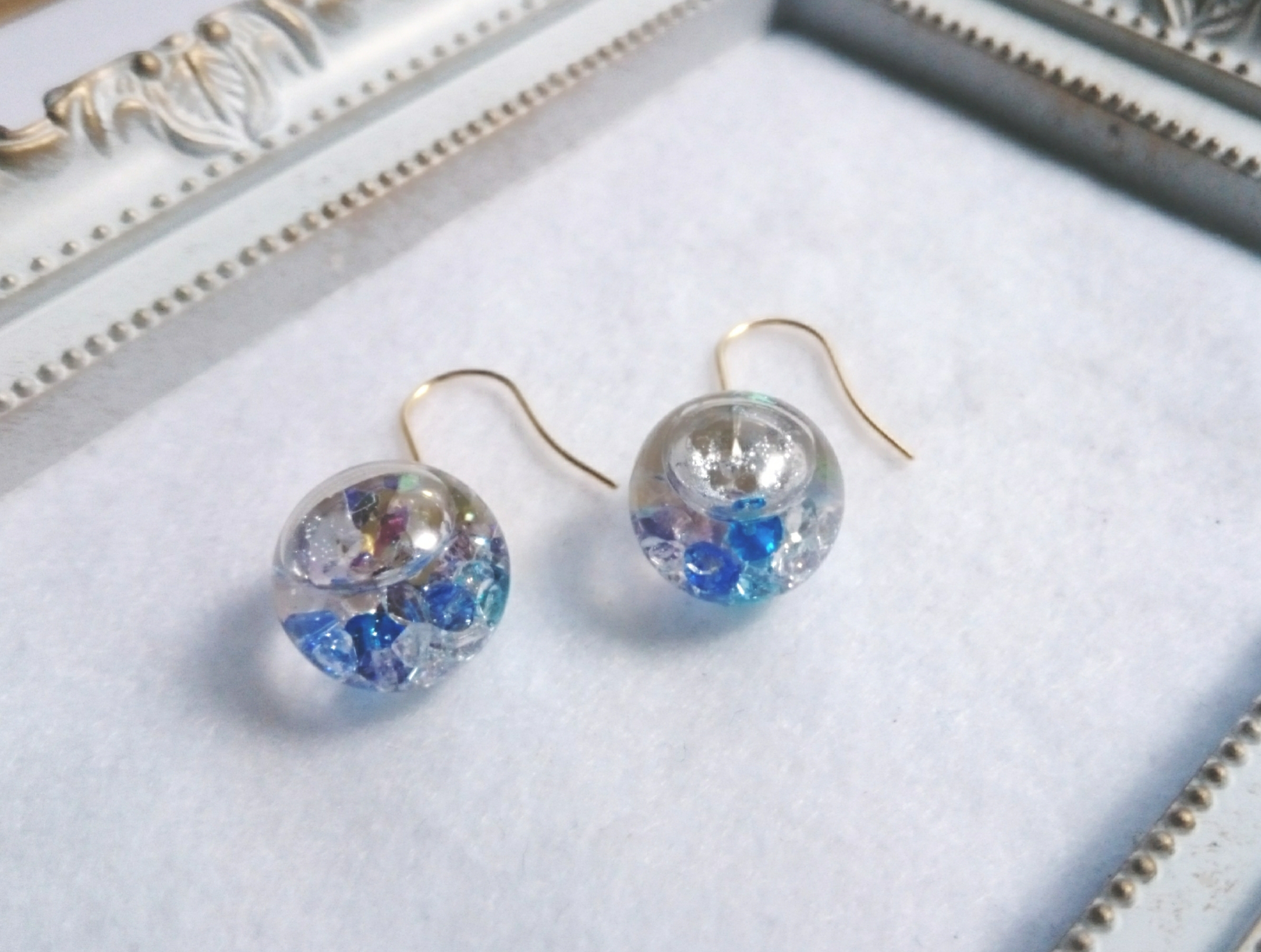 ガラスドームピアス～青い宝石〜