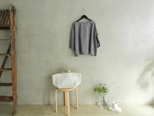 STAMP AND DIARY　BoxBlouse