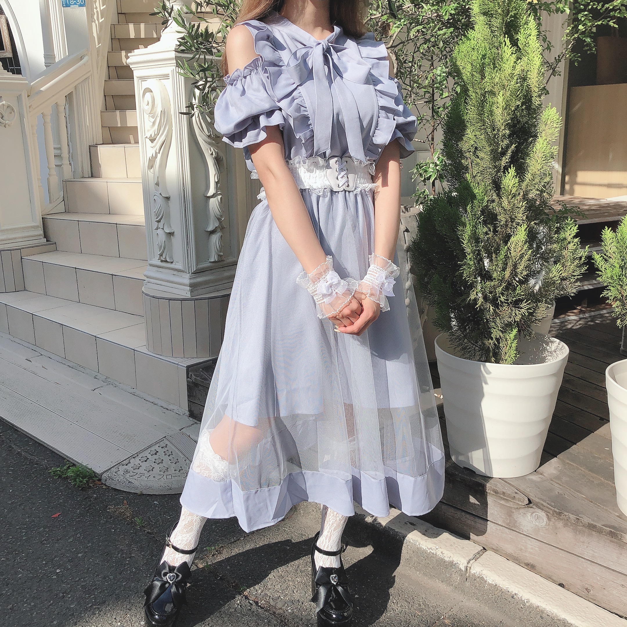 🪡👗 オープンショルダーレイヤードワンピース 👗🪡