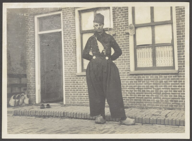 【コラム】Volendam pantsの起源