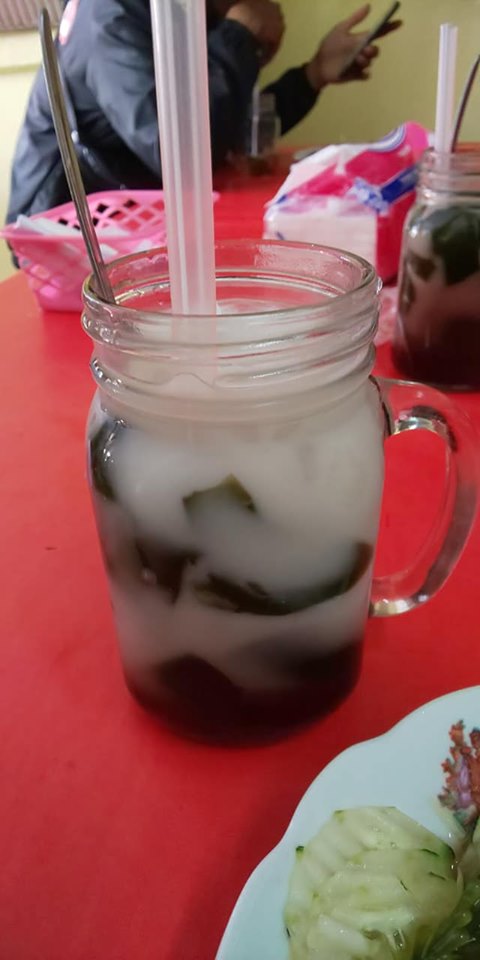 抹茶ゼリーじゃないですよ…