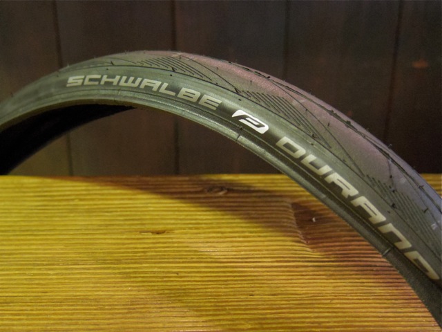 SCHWALBE シュワルベ デュラノ 20"×1.10" (オマケ付き) 追加しました