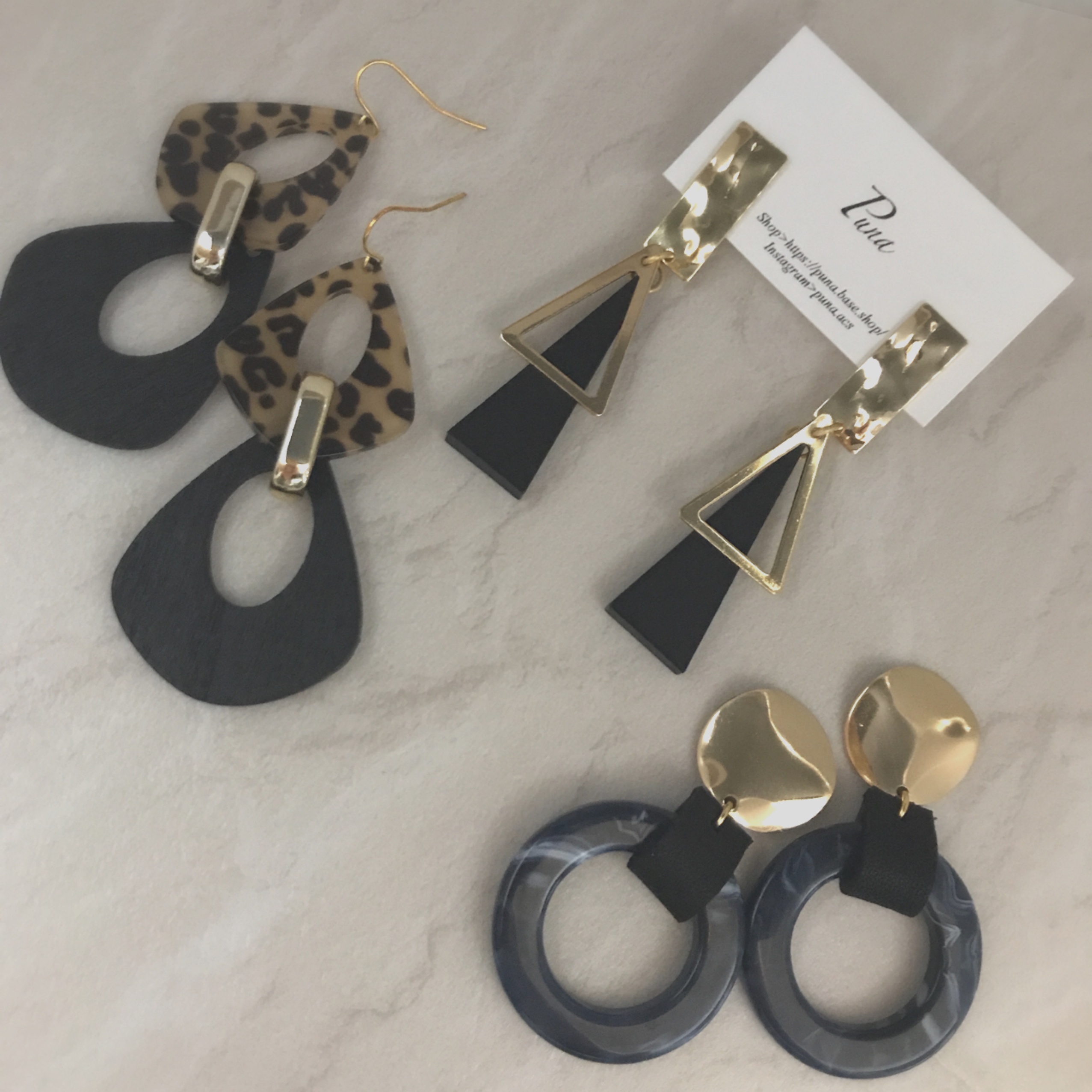 New✶ black × cream