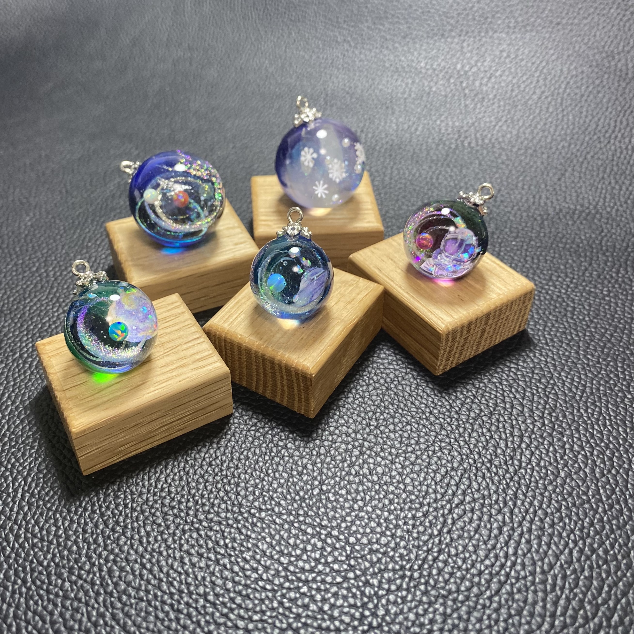 ロゴシール1500円のおまけをこっそりお見せします