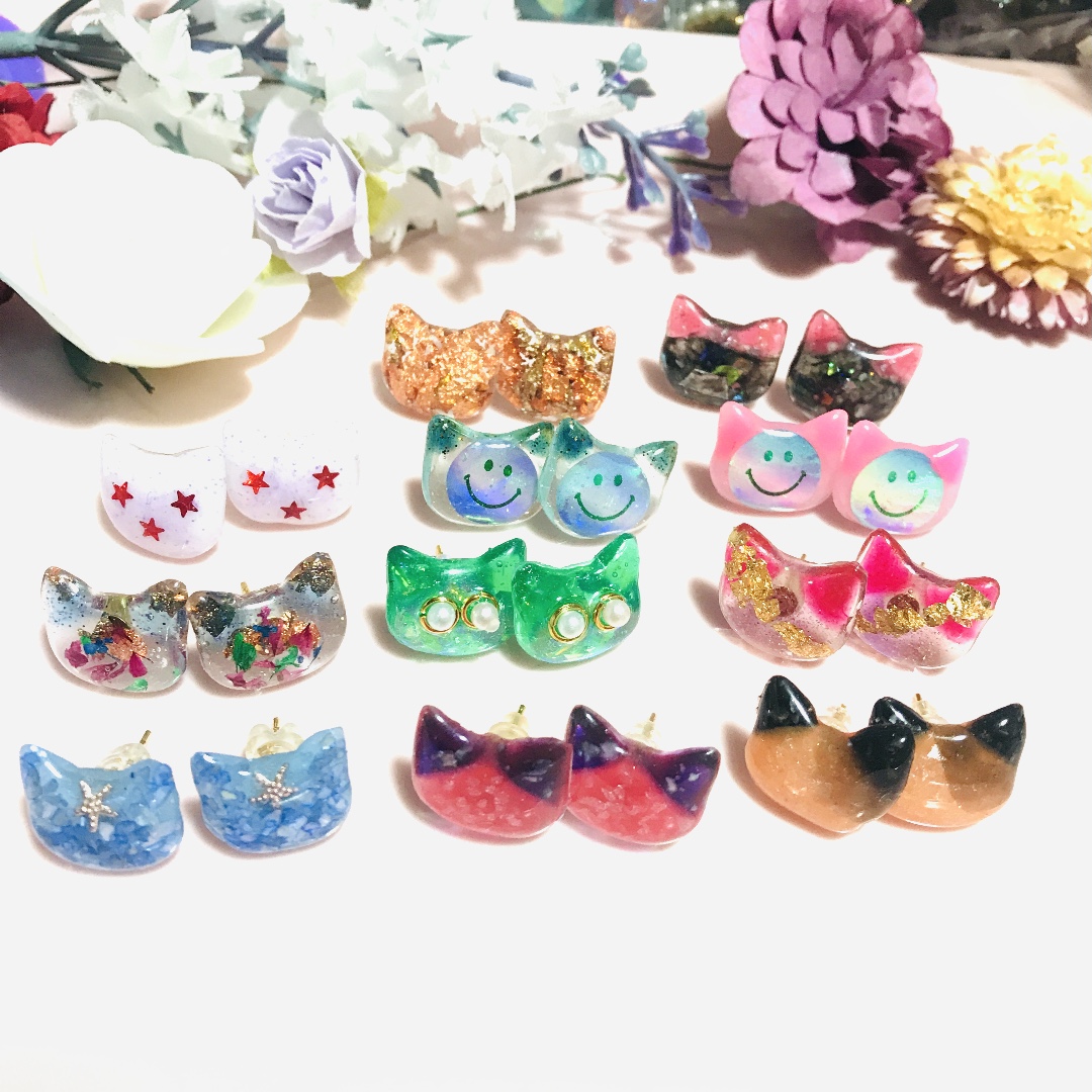 ☆新作小さなニャンコピアス☆