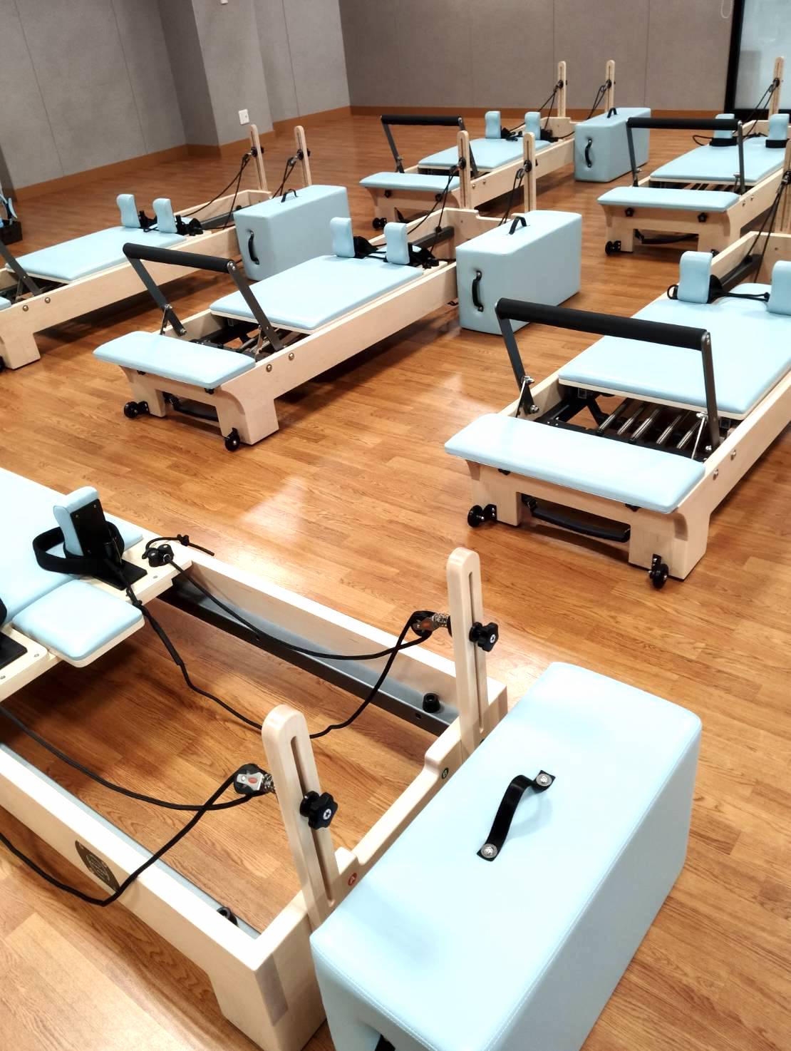 ASUWELL町田店様に AXISCORE PILATESのマシンを導入