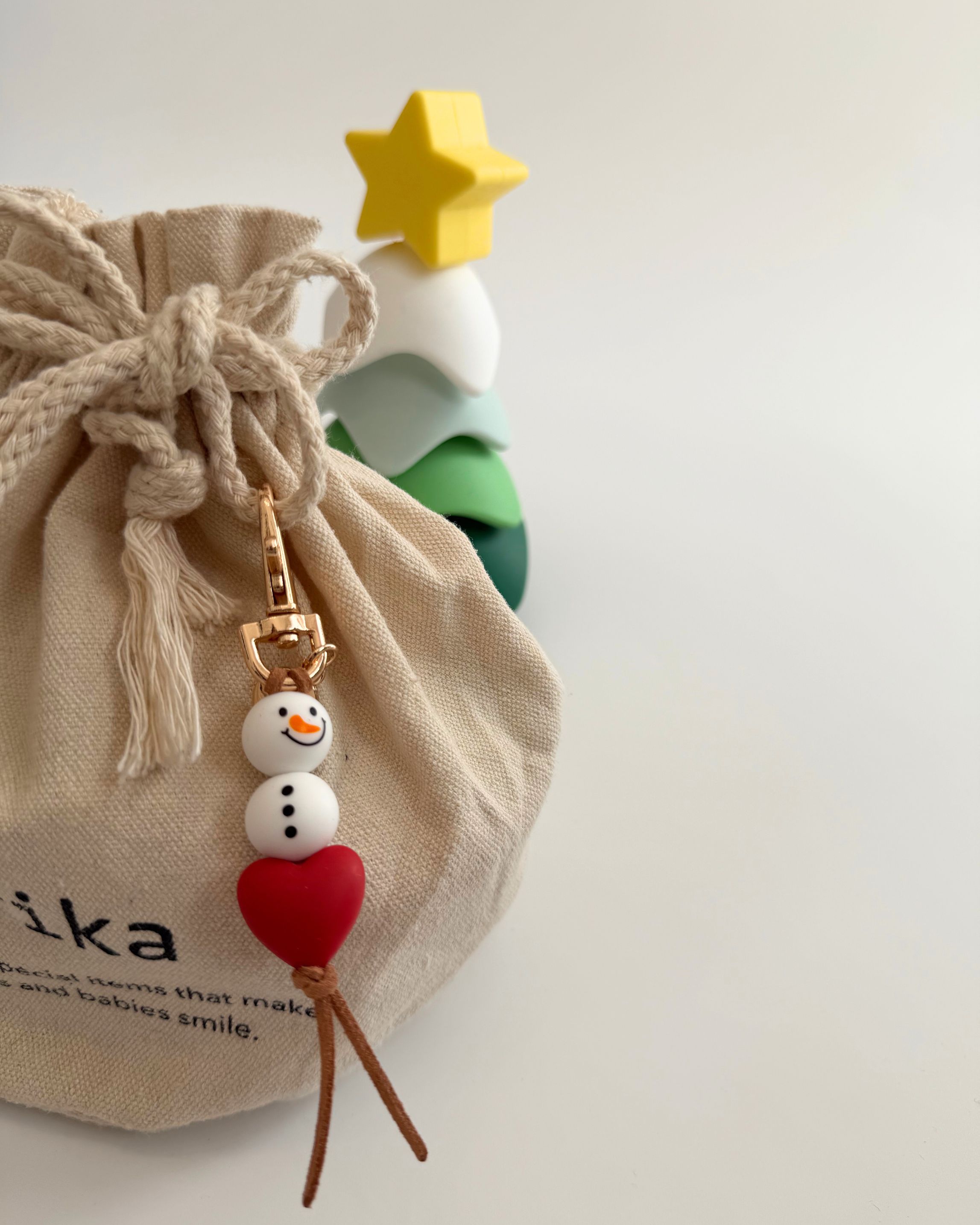 ゆきだるまキーホルダープレゼント