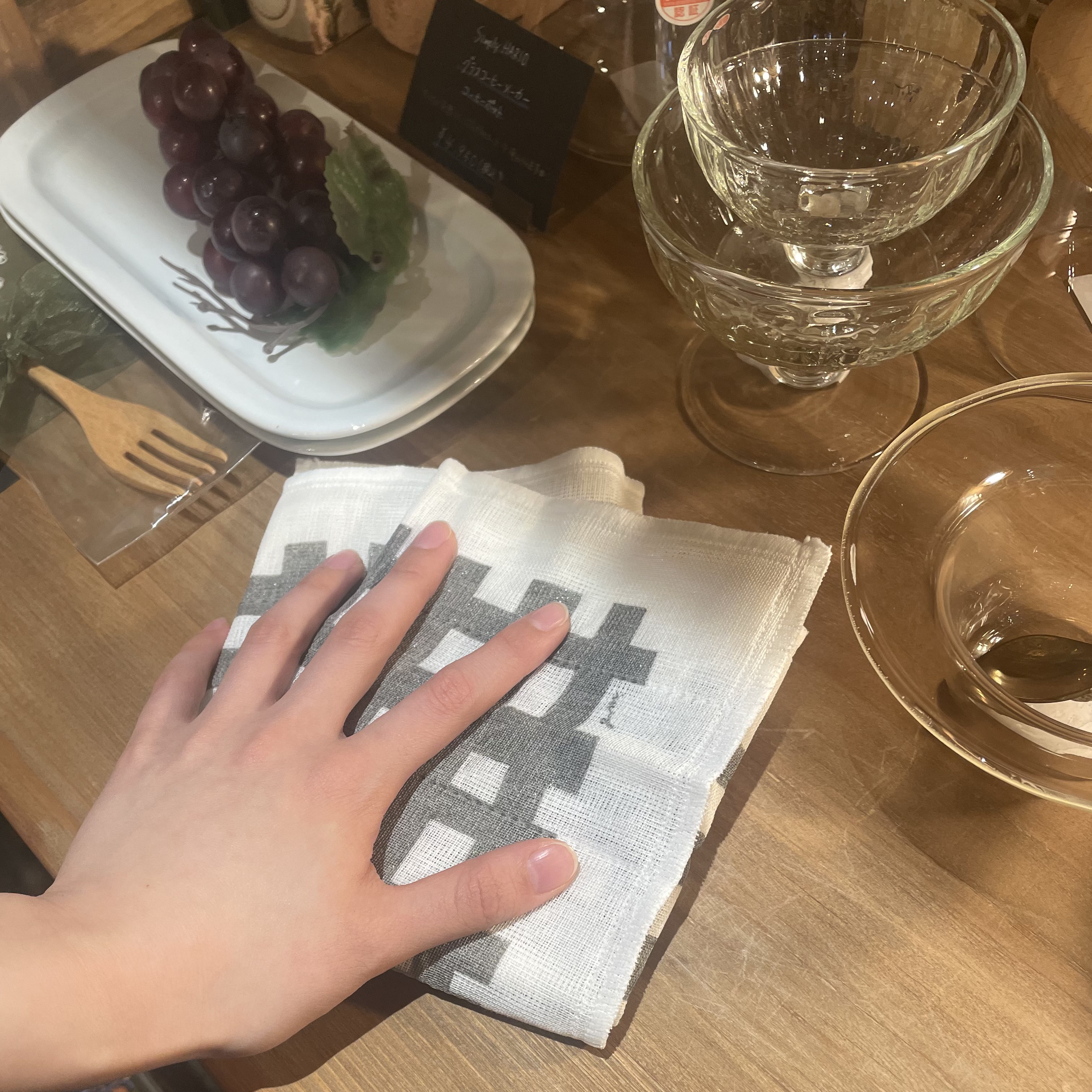 キッチンにお気に入りの一枚を