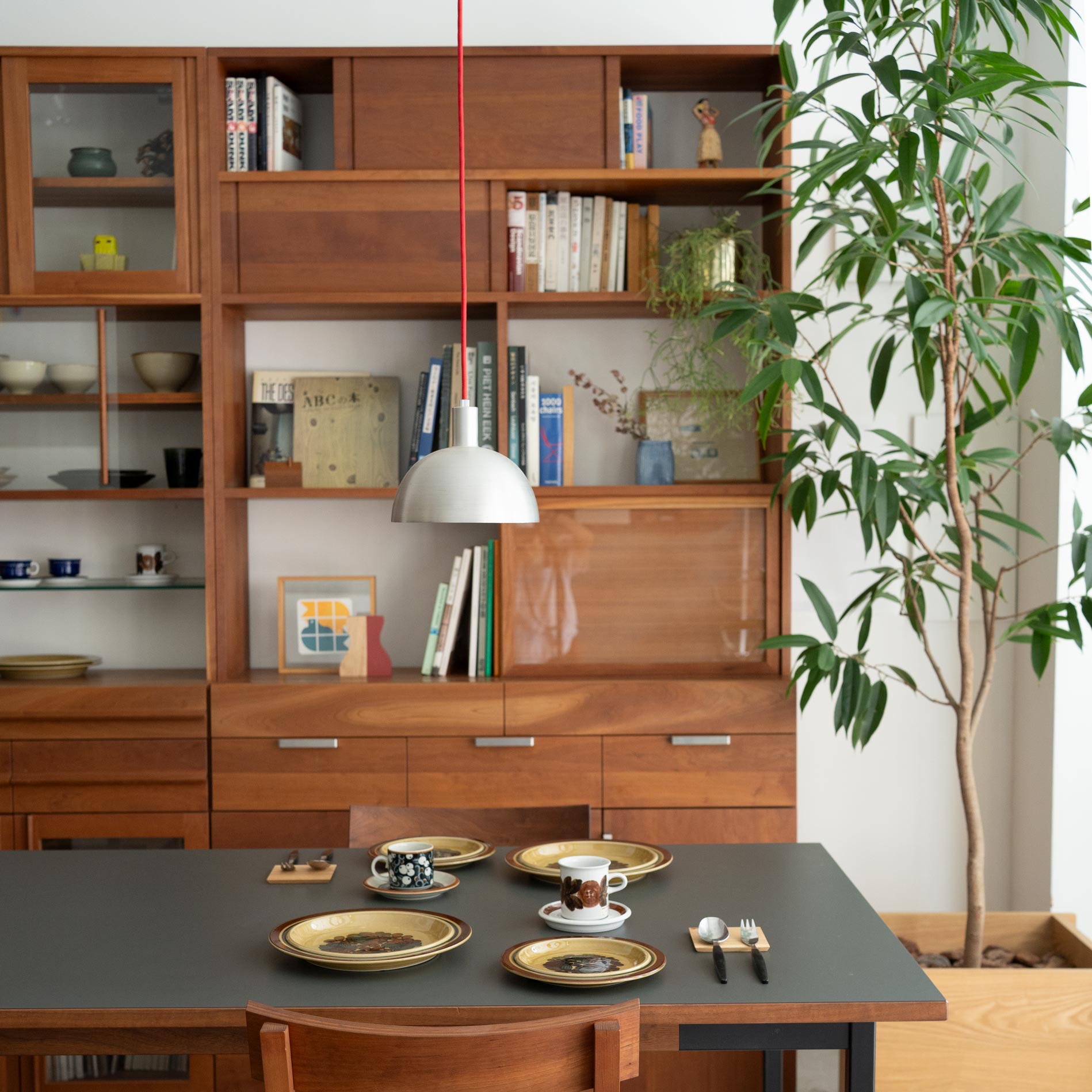 オーダー家具TANAとオルタナティブテーブル