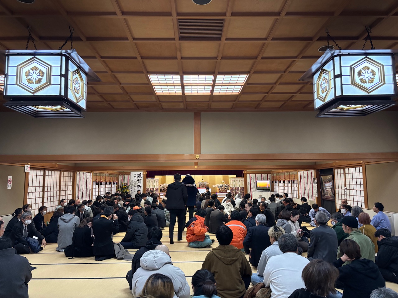 白山比咩神社へ新年の参拝へ。