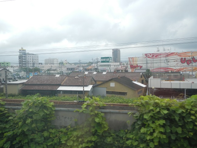 台風と抜きつ、抜かれつ、のバトル