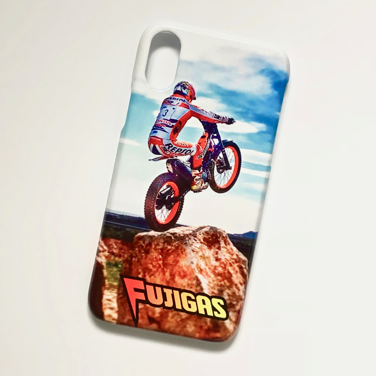 世界のFujigas スマホケース登場です！