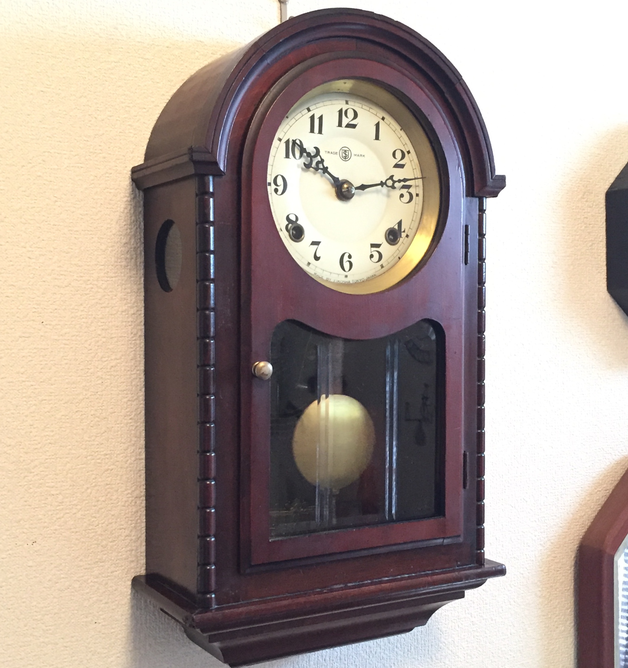 鶴巻英工舎の大正〜昭和初期頃の小型半丸掛時計を修理・オーバーホールしました