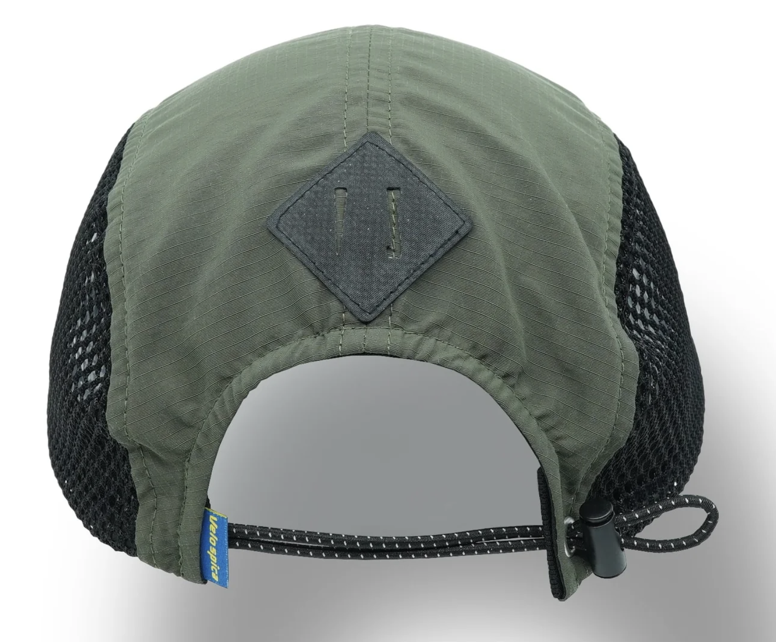 P.S.C Cap と The Cycling Cap、二つのサイクリングキャップ。