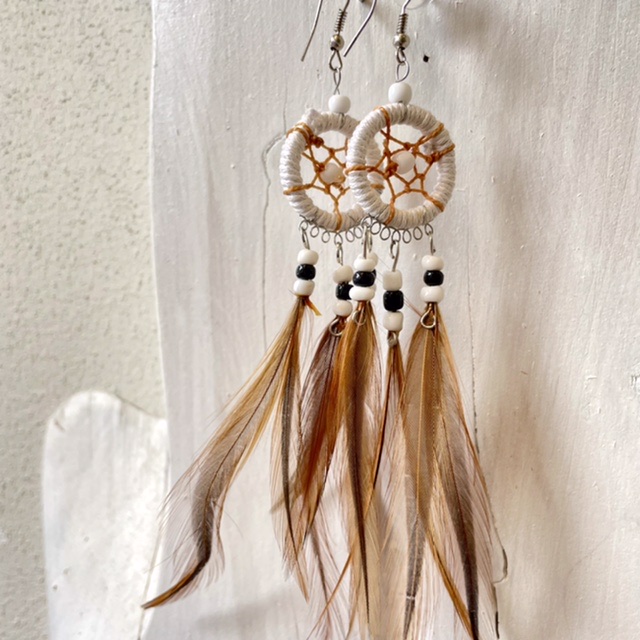 BohoスタイルにぴったりなDreamキャッチャーピアス🏹