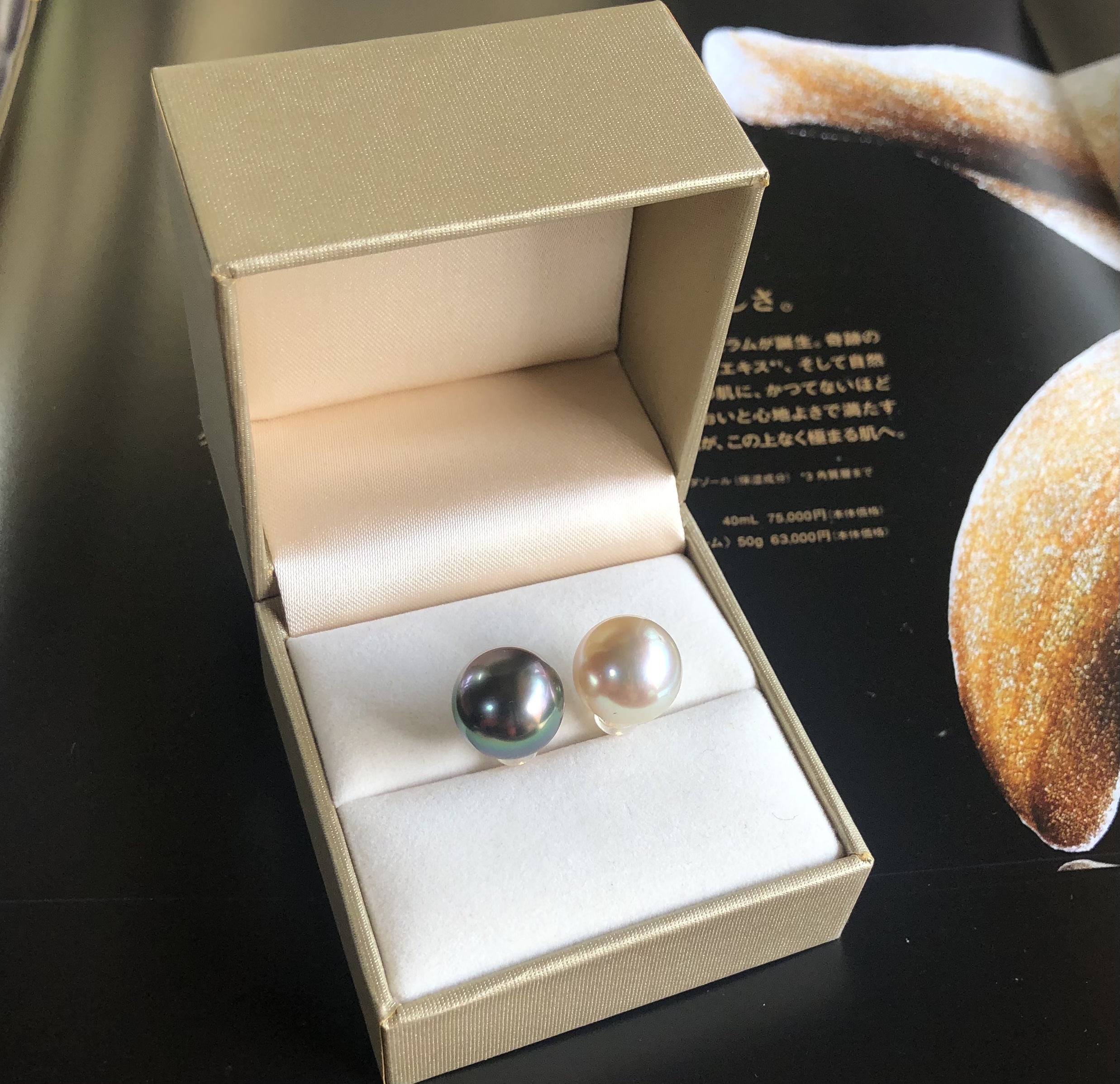 タヒチ×南洋ピアス