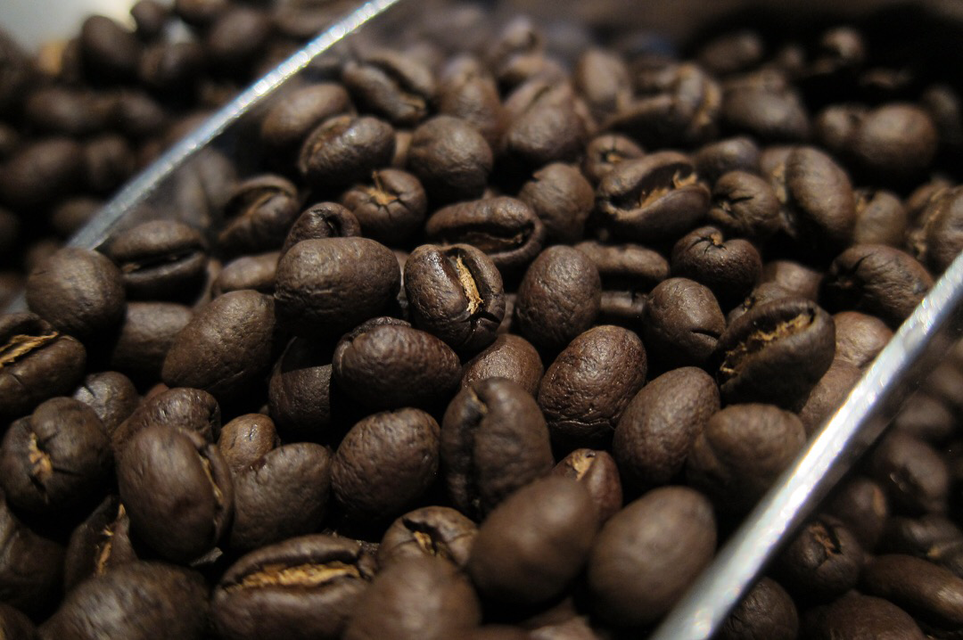 コーヒーの豆知識の「コーヒー豆の保存方法」を公開しました。