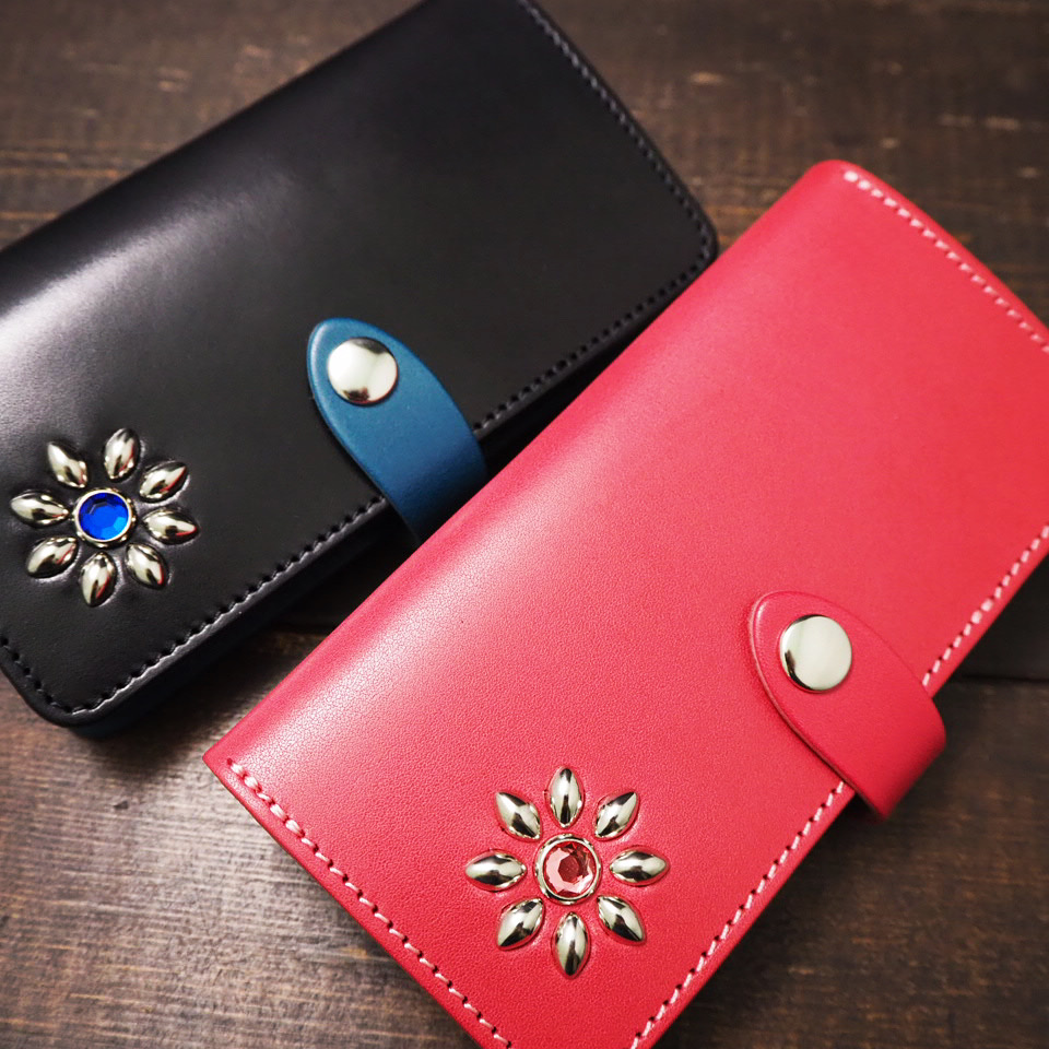 フラワースタッズのスマホケース