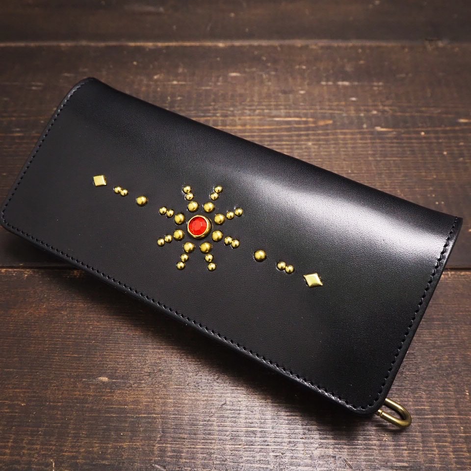 スタッズロングウォレット