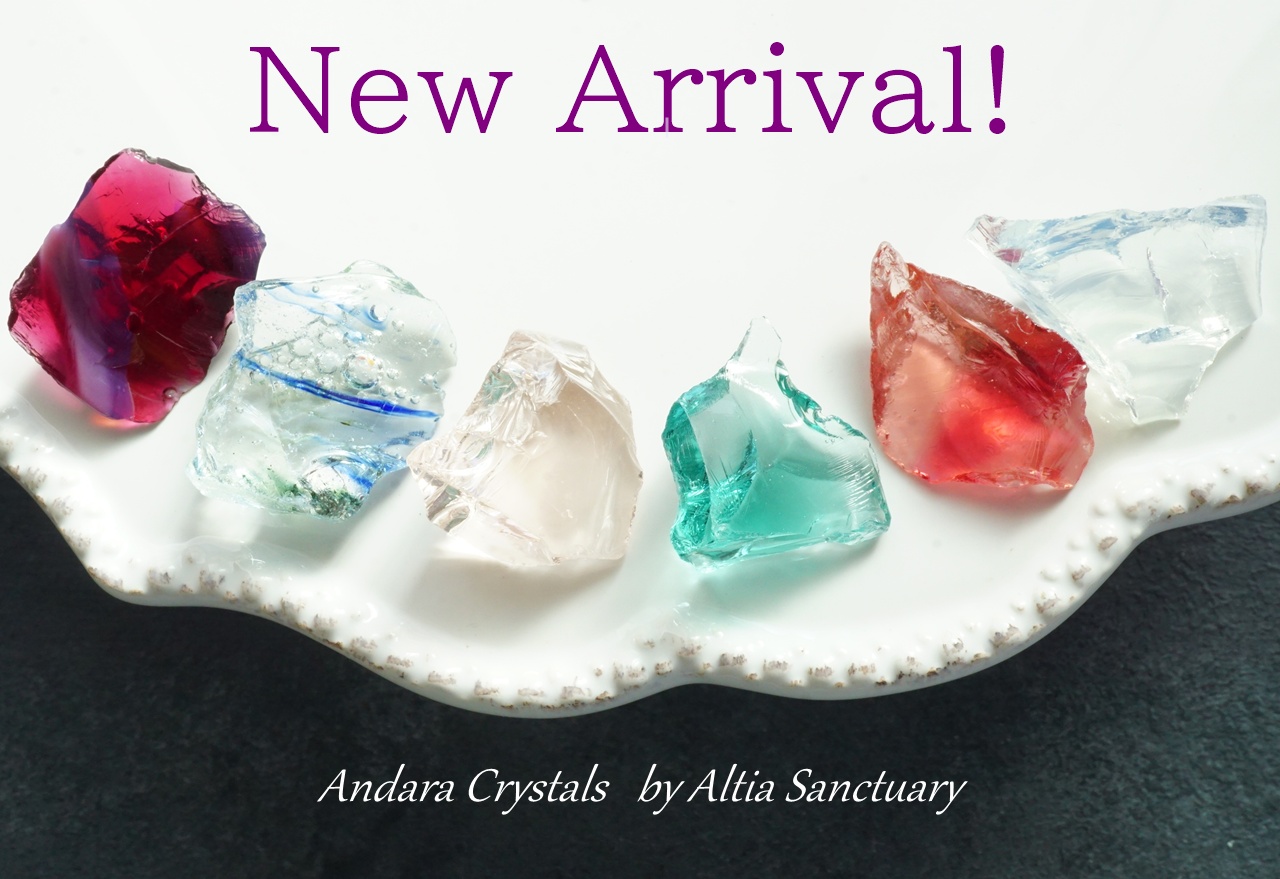 New！ペンダントサイズの小さなアンダラクリスタル６点入荷しました✨