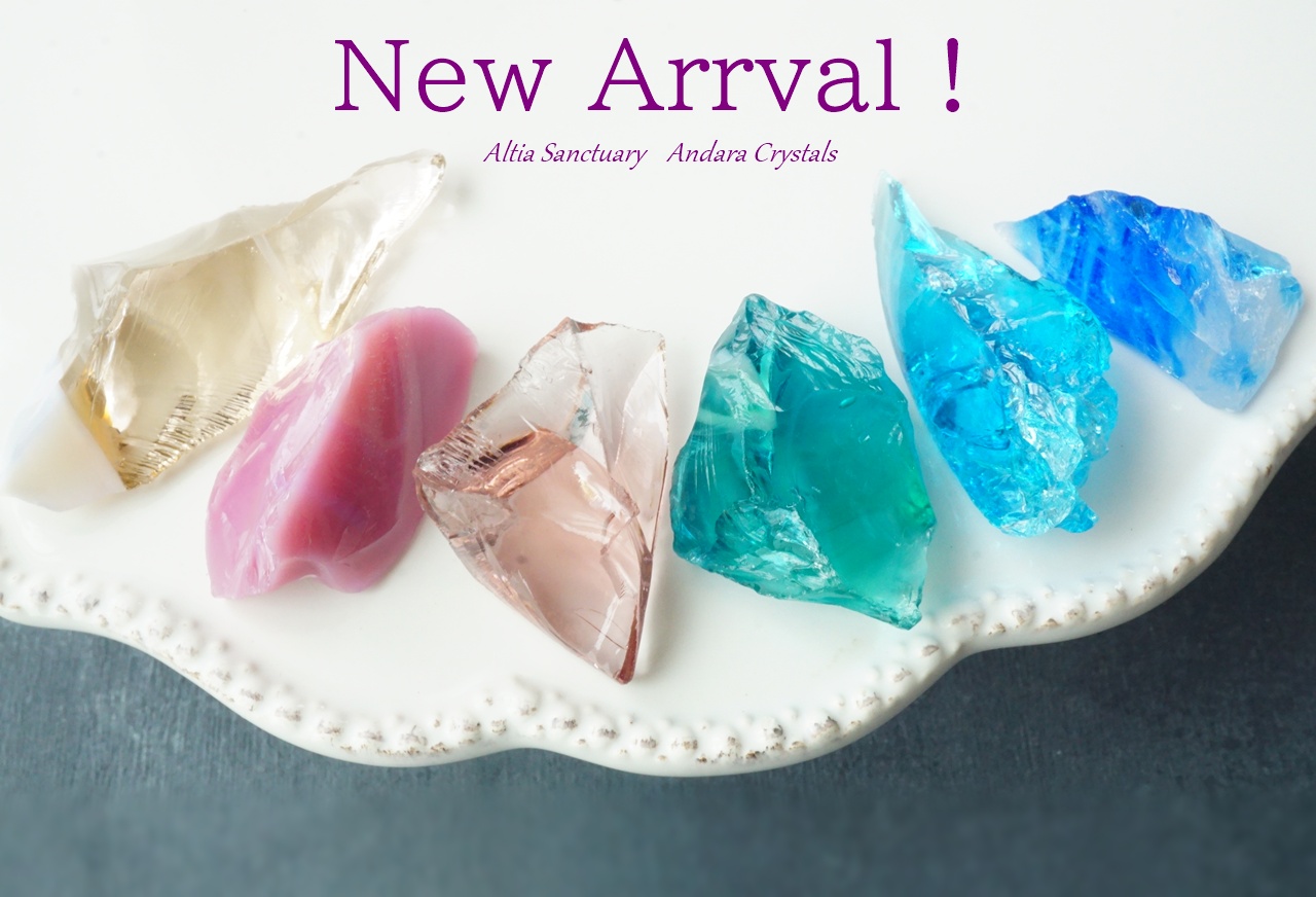 New！中粒サイズのアンダラクリスタル６点入荷のお知らせ