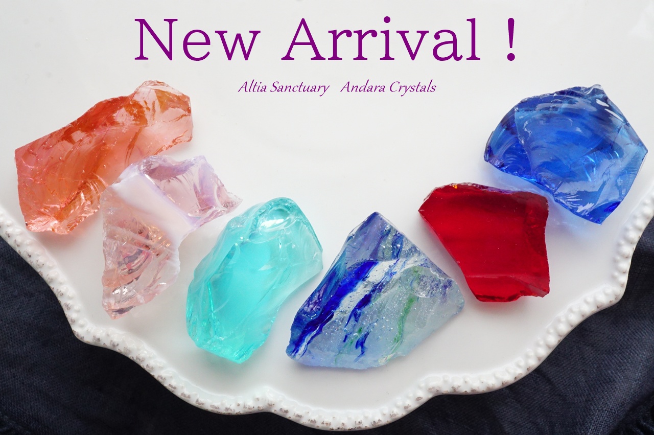 New!大きめサイズのアンダラクリスタル6点入荷のお知らせです✨