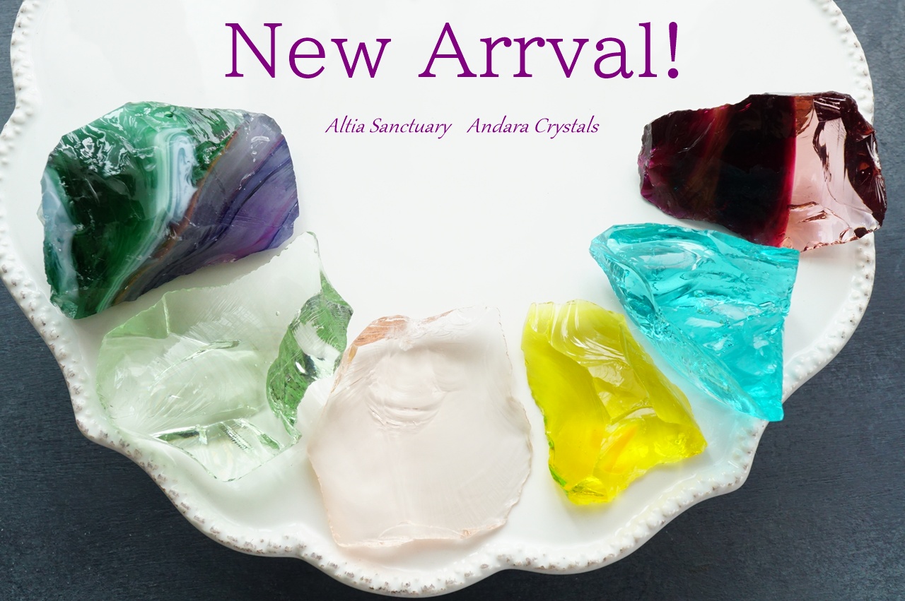 New！大きめアンダラクリスタル６点入荷しました♡