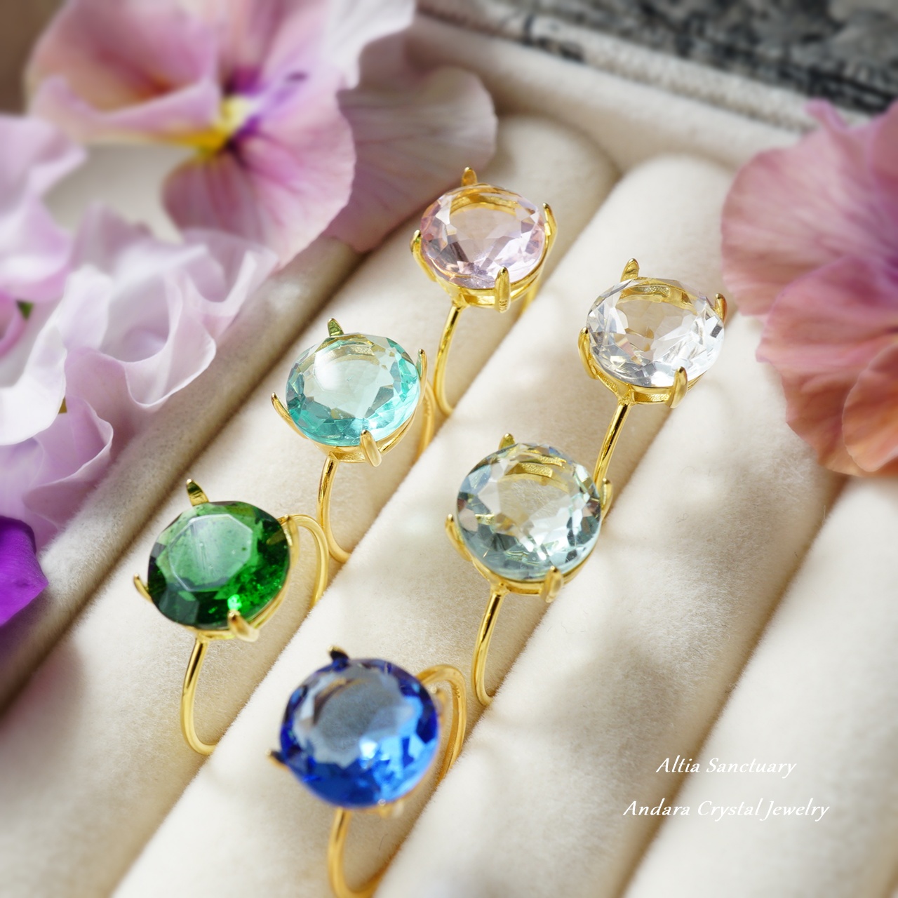 New！アンダラクリスタルのダイヤモンドカット爪留めリング 入荷のお知らせ