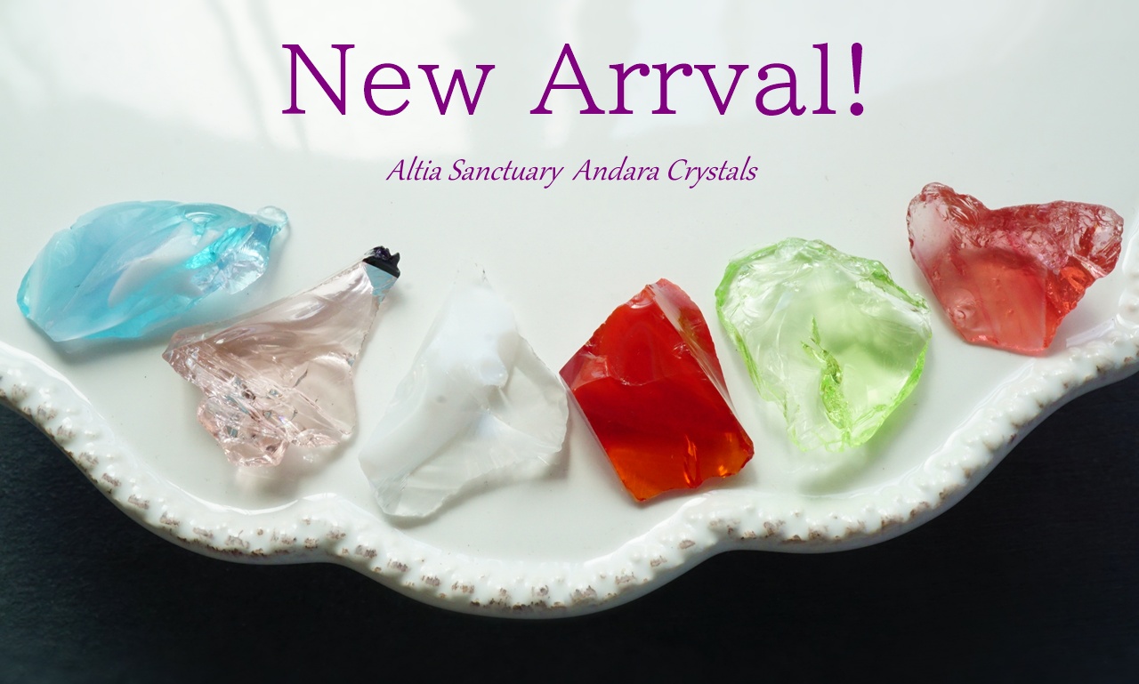 New！ペンダントサイズの小さなアンダラクリスタル６点アップしました♡