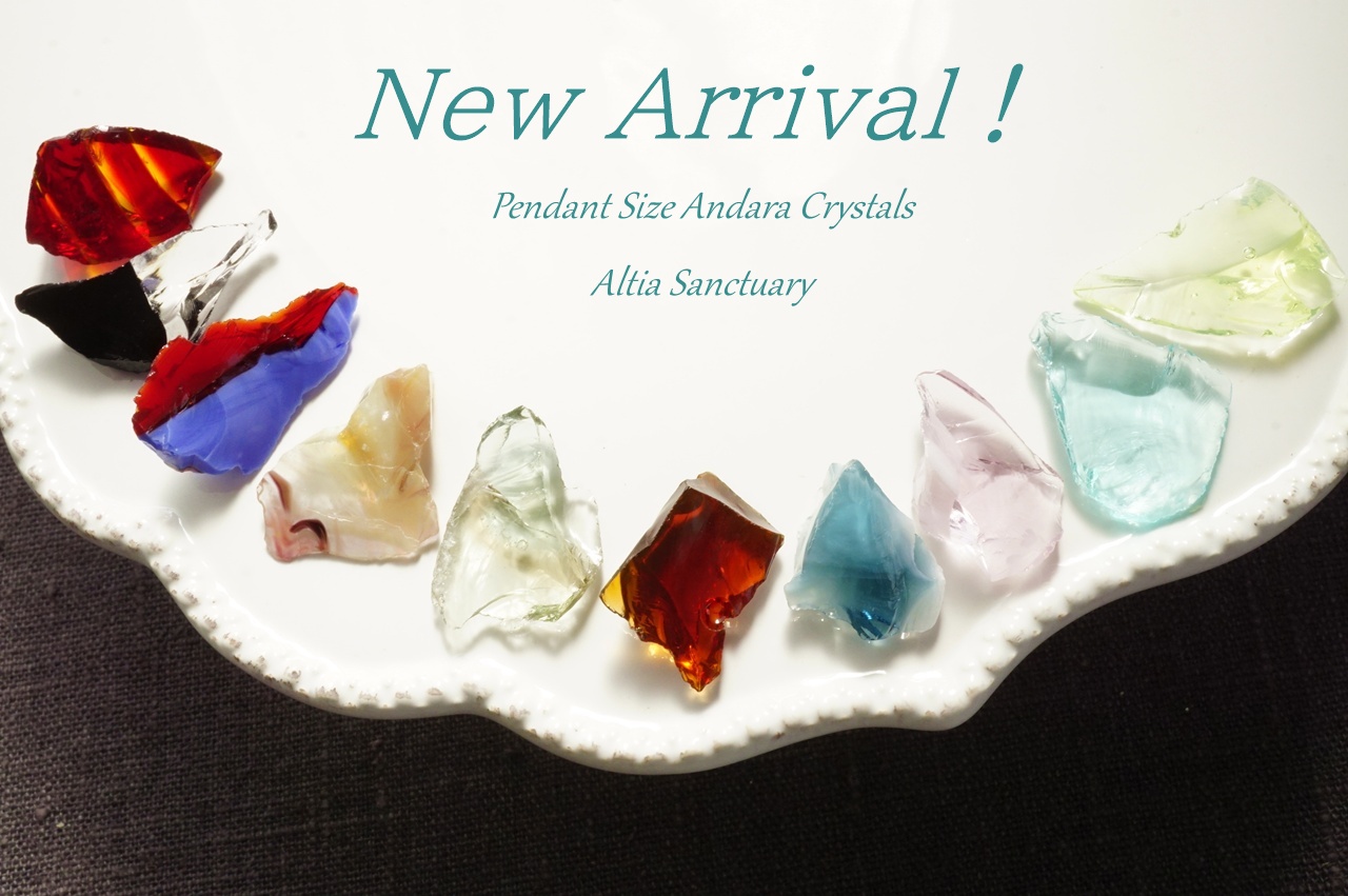 New！ミニアンダラクリスタル１０点入荷しました🌟