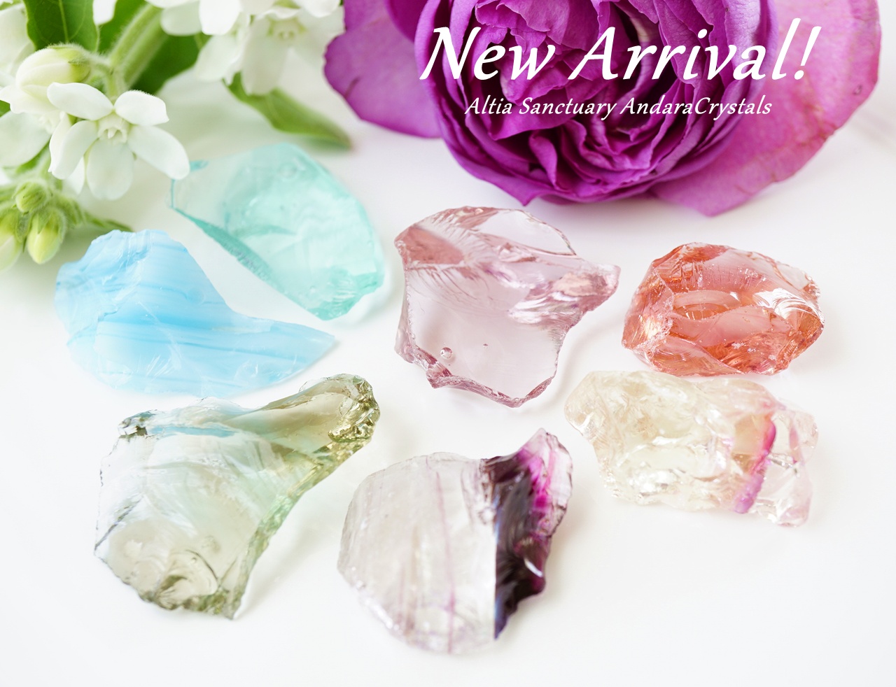 New！中粒サイズのアンダラクリスタル７点入荷しました🌹