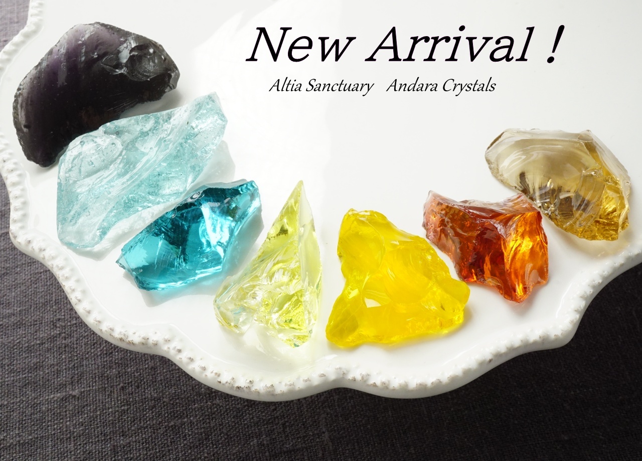 New! 新色や極めて希少なアンダラクリスタル７点入荷しました✨