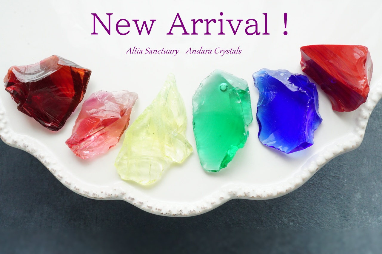 New!中粒サイズのアンダラクリスタル6点入荷のお知らせです✨