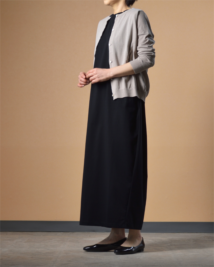 今週のコーデ締めくくりは、大人女子の王道スタイルで♡