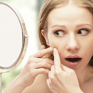 顔を触る癖がある方はご注意！