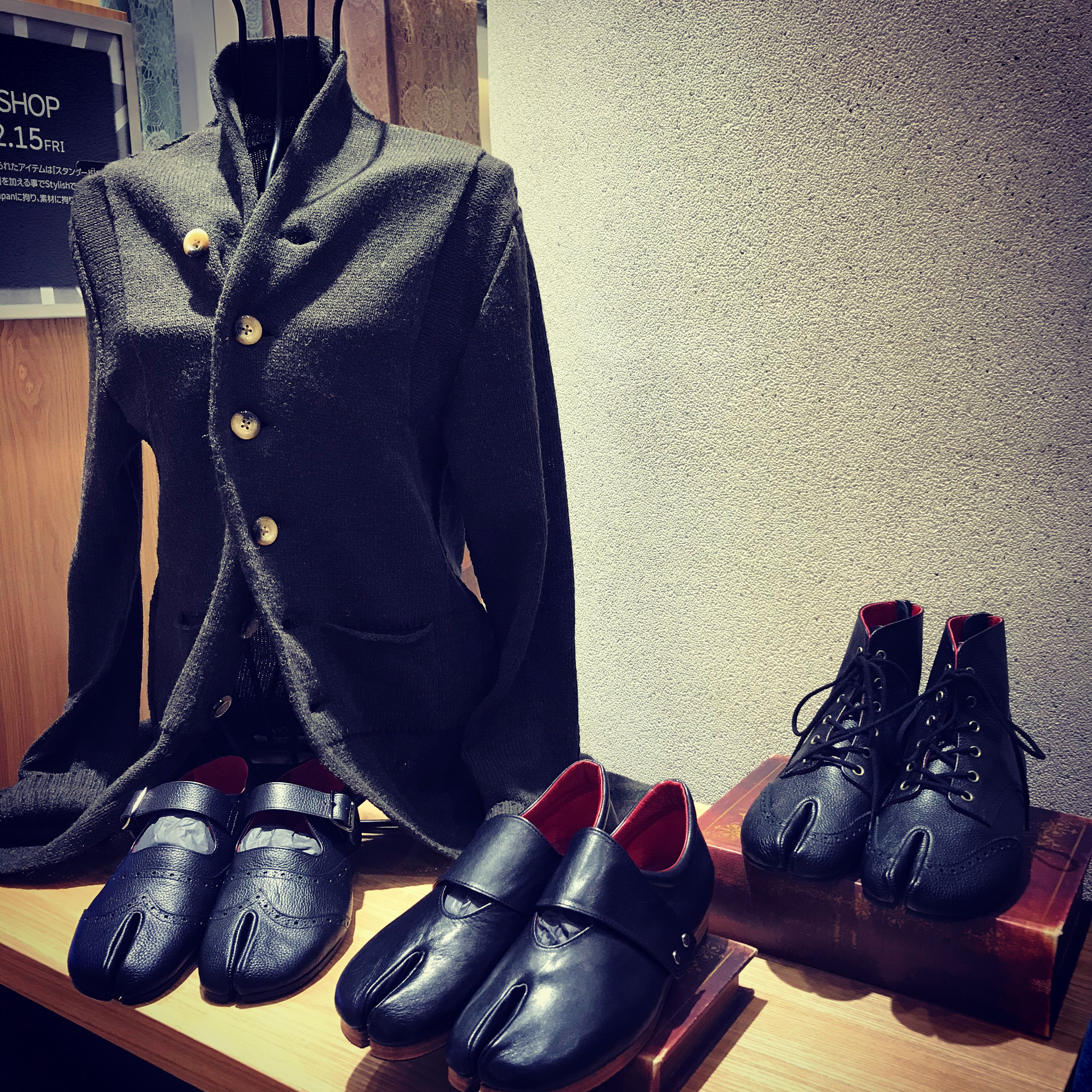 black Tabi shoes