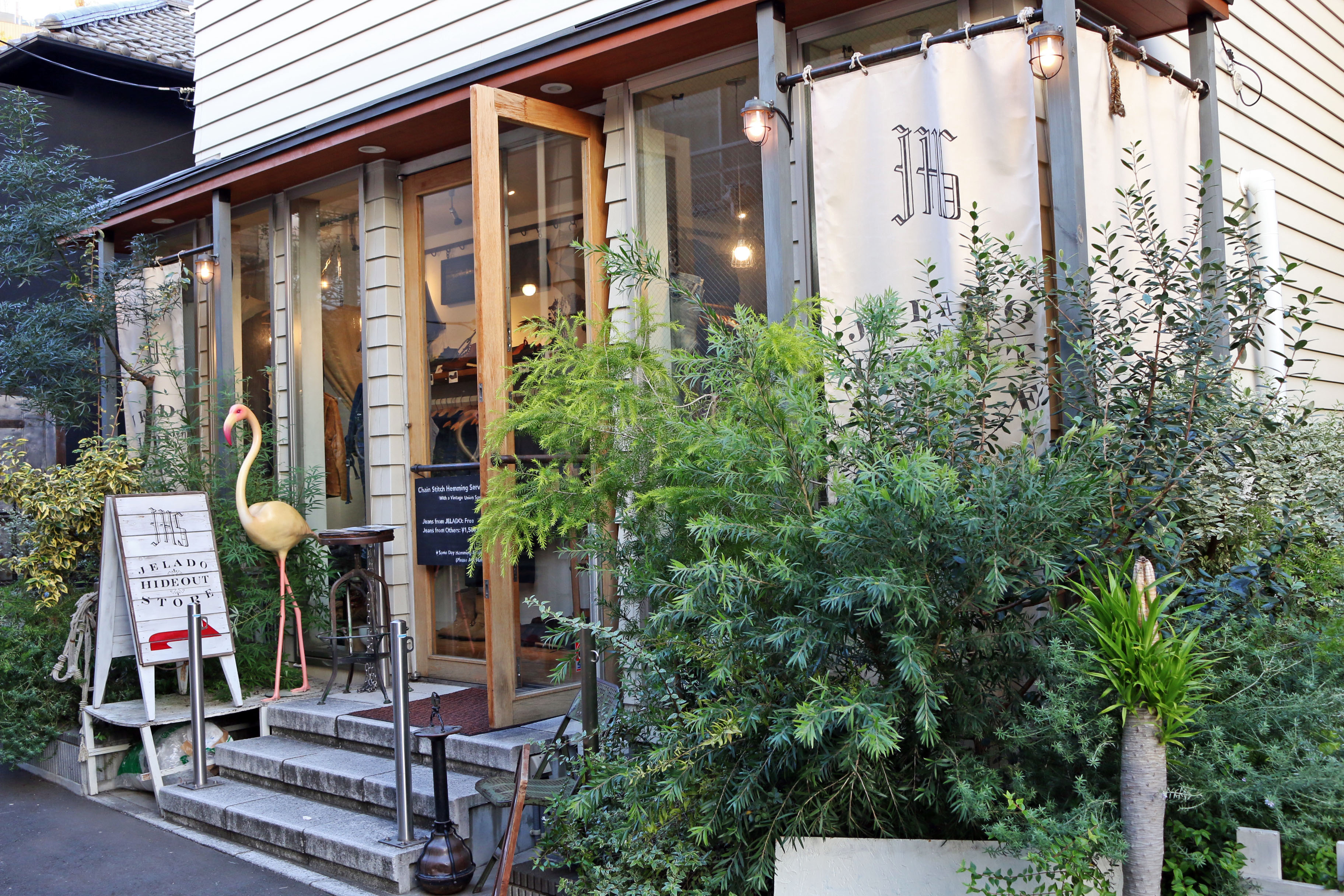 本日「JELADO Hideout Store原宿」は、開店3周年を迎える事が出来ました‼