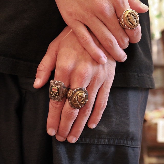 JELADOオリジナルのメキシカンリング。