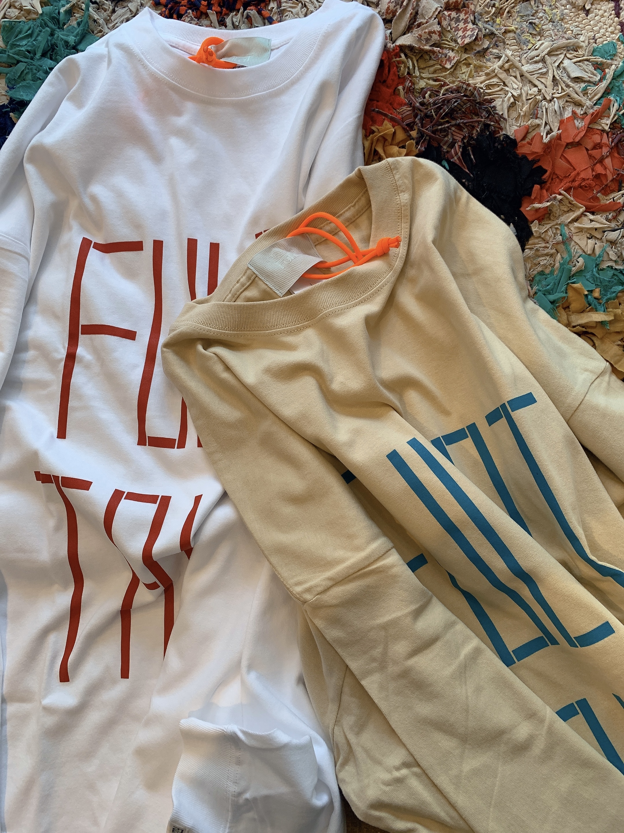 "FuLaT" とりあえずのロンT。