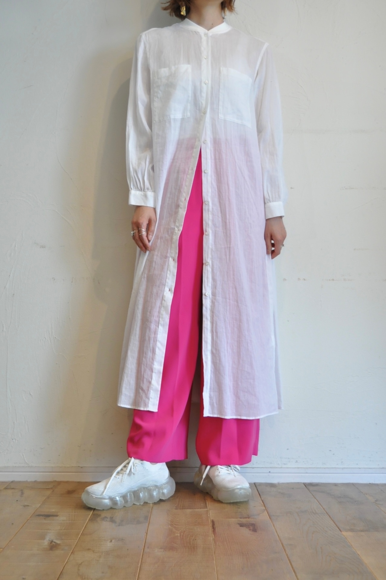 "garance et violette"バックティアードワンピース。