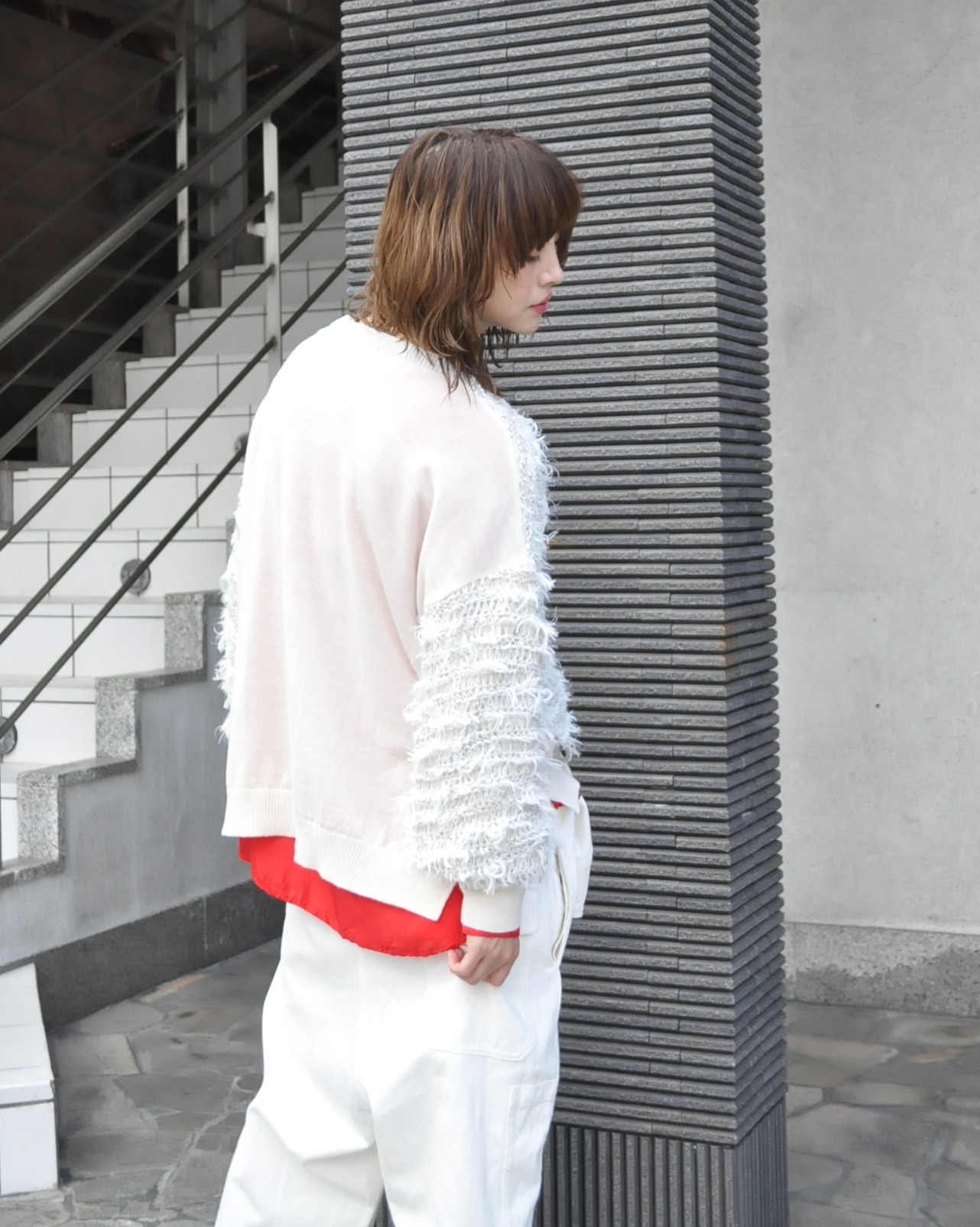 "EN'DAY"濡れ羽色のような艶めきのレイヤードニット。