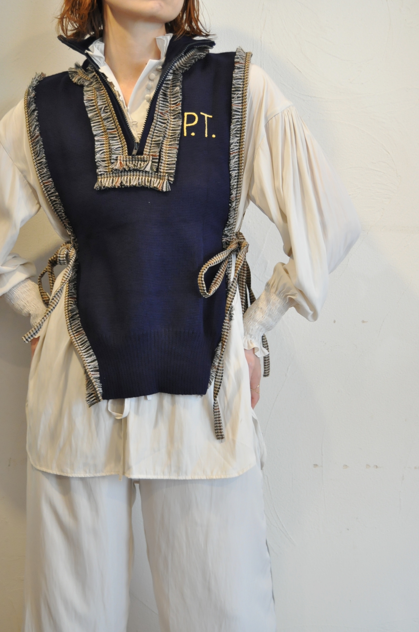 "RehersalL"今の季節にぴったりなベスト！