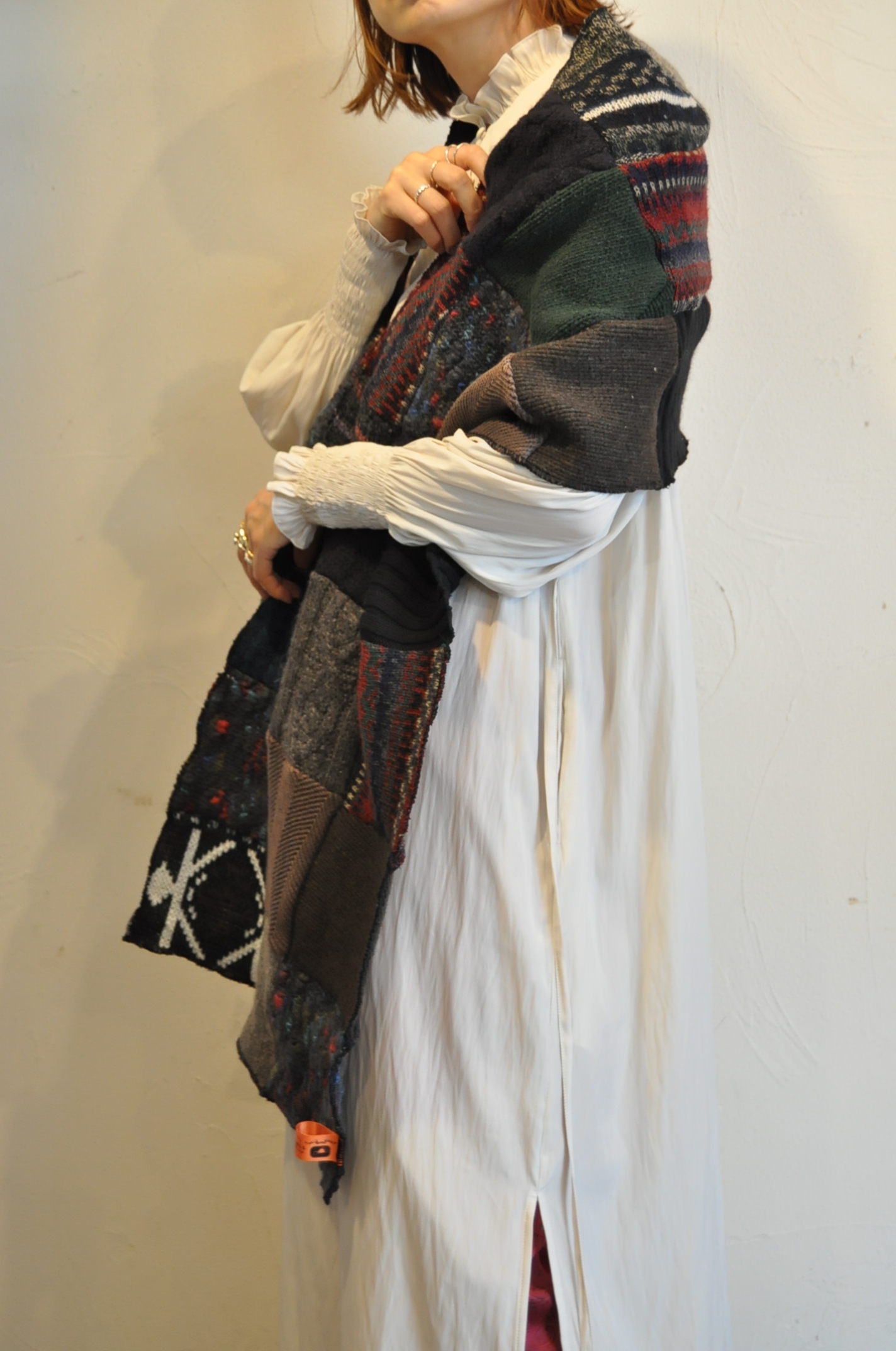 ”RehersalL" ニットパッチワークマフラー。