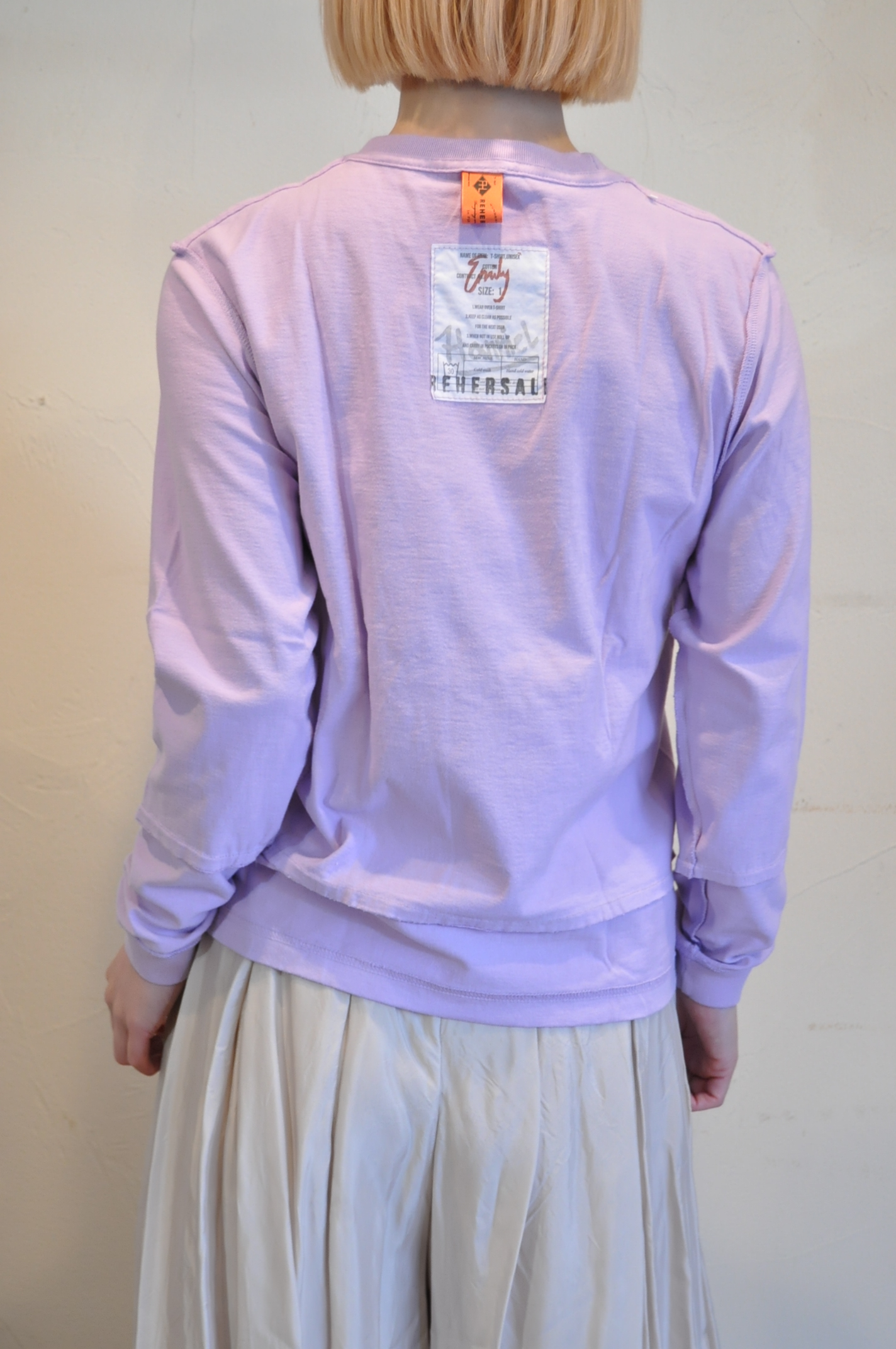 "RehersalL" 便利なロンＴ。