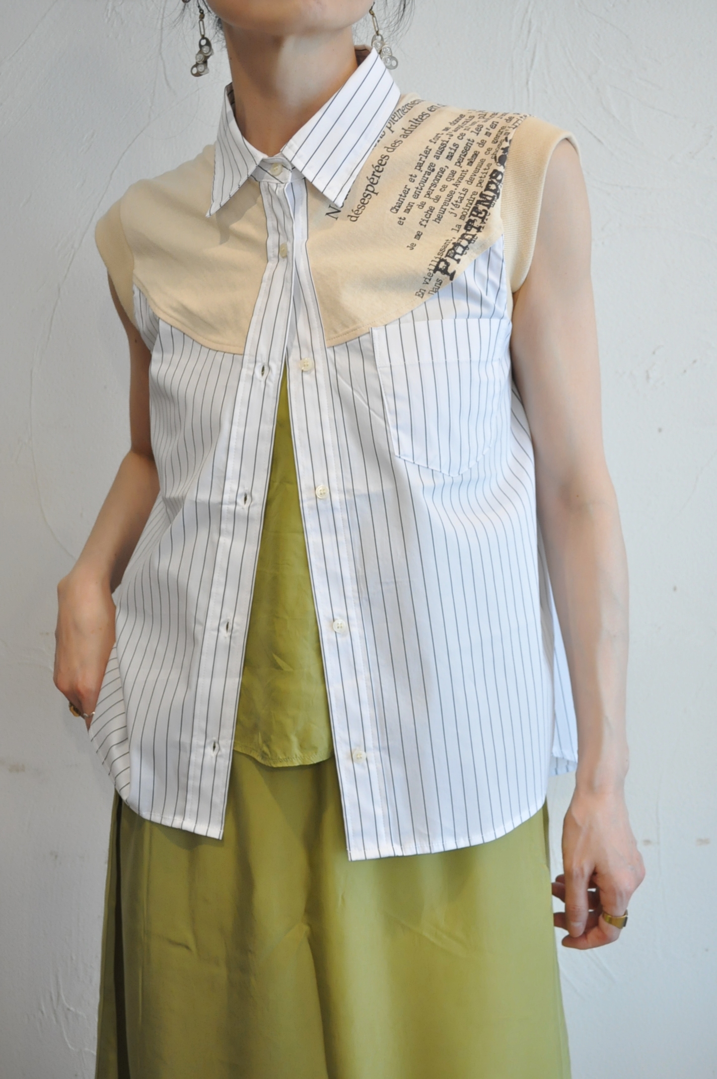 "blanc basque"シンプルながらもデザイン性のある一枚！