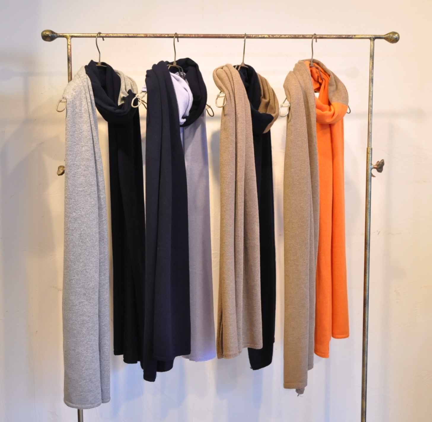 "hippiness"hippi throwket 本日RELEASE ! !