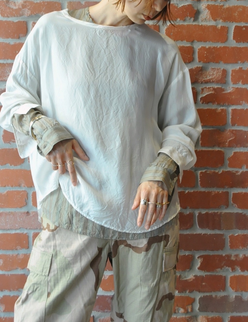 "hippiness"色違いで欲しくなるロンT。